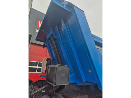 Truck 1997 MAN 33.403 (12)