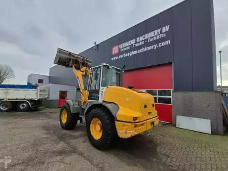 Kolové nakladače 2006 Liebherr L514 (8)