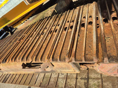 Beltegraver 2000 Liebherr r934hdsl (18)