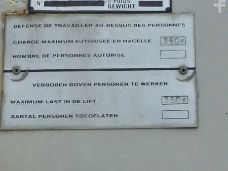 Vrachtwagen 0 Mercedes-Benz 2624 6x4 (14)