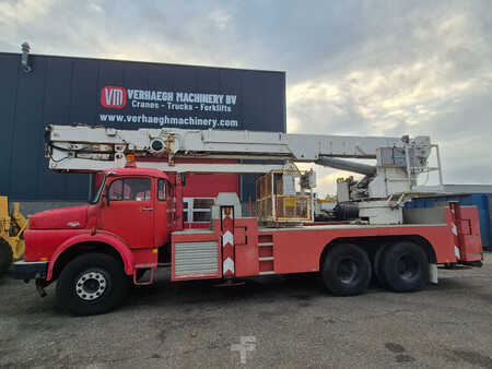 Vrachtwagen 0 Mercedes-Benz 2624 6x4 (2)