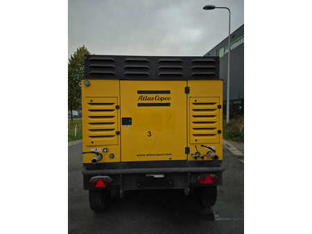 Kompressor 2005 Atlas Copco xahs 306 (4)