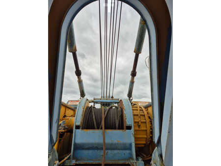 Mobile Cranes 1993 Liebherr hs832hd (12)