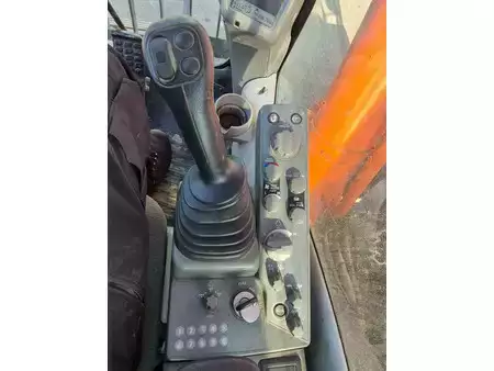 Lánctalpas kotrógép 2014 Hitachi ZX350LCN-5B (27)