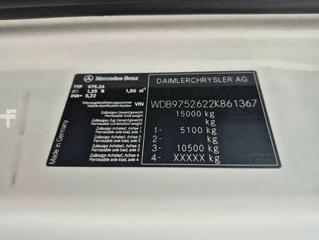 Lastbil 2003 Mercedes-Benz Atego 1518 (10)