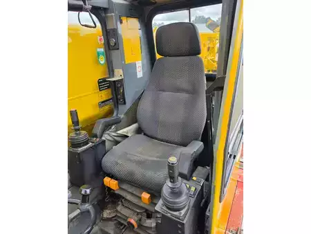 Dźwigi mobilne 2004 Grove GMK3050 (18)