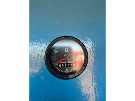 Kuorma-auto 1996 Renault midliner 180 (13)