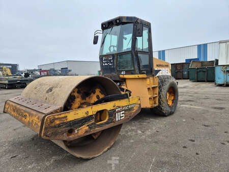 Válce s gumovými koly 1997 ABG Pro pac sd 115d (1)