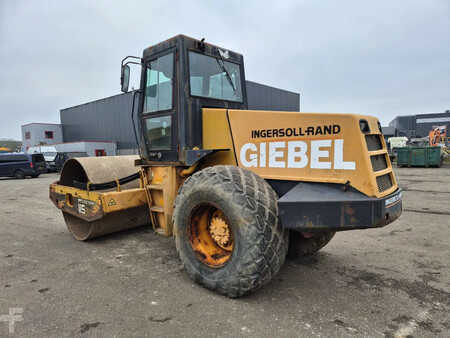 Válce s gumovými koly 1997 ABG Pro pac sd 115d (2)