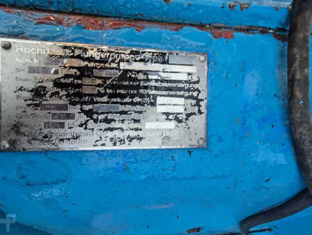 Övrigt 0 Perkins 2000serie + high pressure waterpump 1000bar (16)