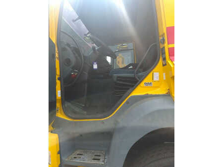 Camion-grue 2004 Ginaf X 4241 S (14)