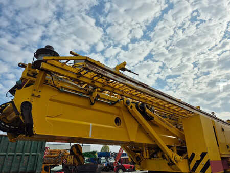 Mobilní jeřáby 2005 Spierings sk599-at5 (19)