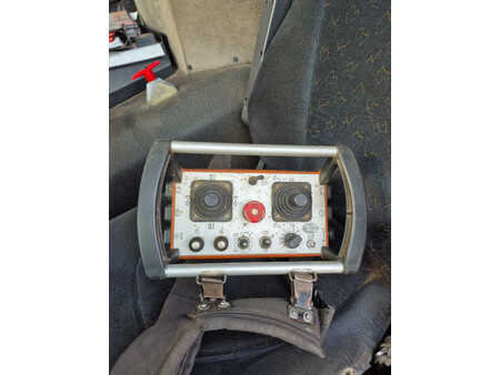 Mobilní jeřáby 2005 Spierings sk599-at5 (20)