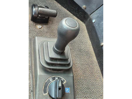 Mobilní jeřáby 2005 Spierings sk599-at5 (26)