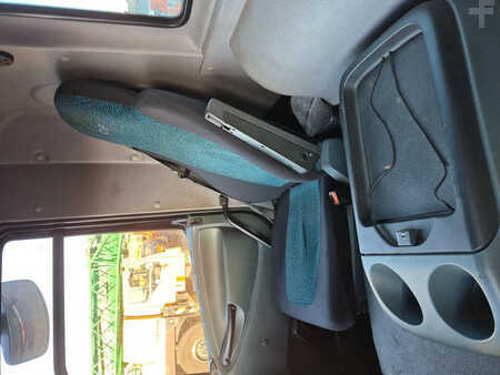 Kamion 2006 DAF 85.430 (18)