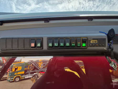 Mobilní jeřáby 2014 Scania p 380 (21)