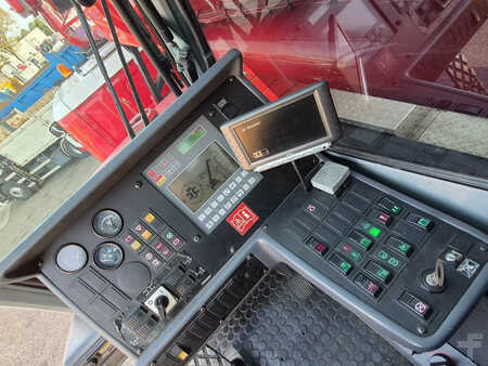 Mobilní jeřáby 2014 Scania p 380 (22)