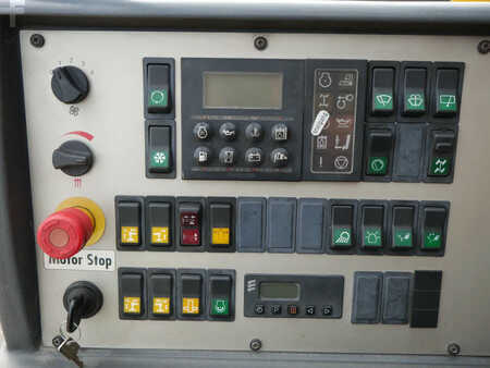 Guindastes móveis 2007 Demag terex ac 50-1 (22)