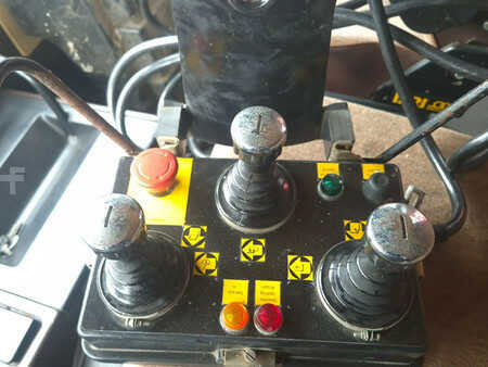 Autojeřáby 1989 DAF 1700 1700 (20)