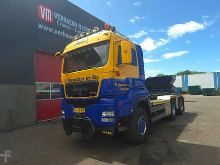 Truck 2010 MAN TGS 24.440 (2)
