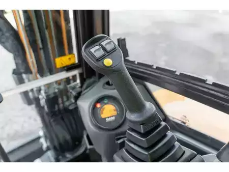 Mini kotrógép 2026 Case CX 30 D (12)