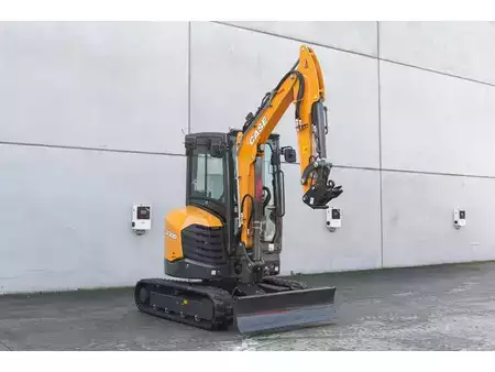 Mini kotrógép 2026 Case CX 30 D (2)