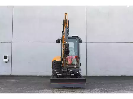 Mini kotrógép 2026 Case CX 30 D (26)