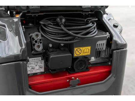 Minigraver 2023 Case CX 15 EV (13)