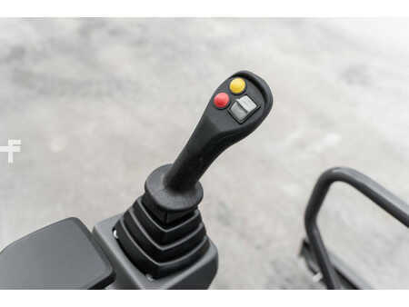 Minigraver 2023 Case CX 15 EV (18)