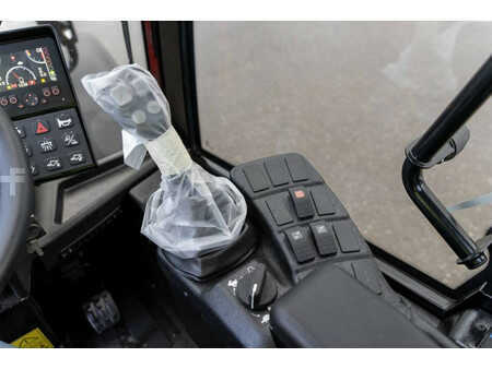 Cargadoras de ruedas 2023 Manitou MLA T 516 75 H (18)