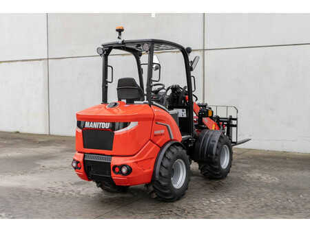 Caricatrici 2023 Manitou MLA 3-25 H (5)