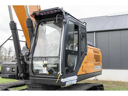 Koparki gąsienicowe 2023 Case CX 250 E (10)