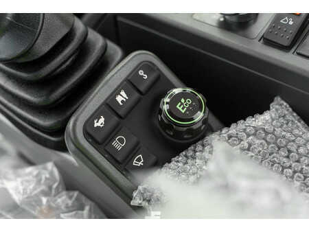 Koparki gąsienicowe 2023 Case CX 250 E (21)