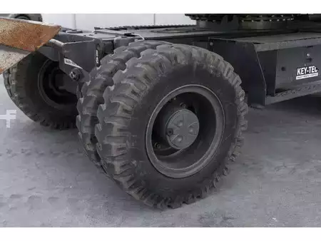 Escavatori gommati 2019 Doosan DX 140 W (10)