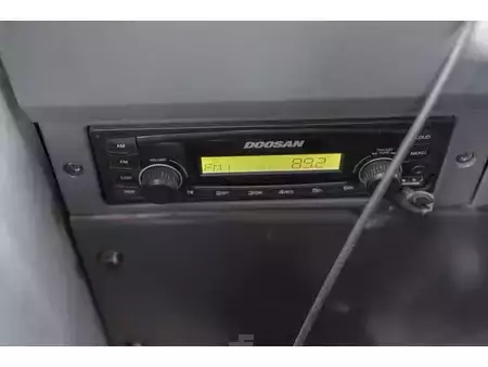 Escavatori gommati 2019 Doosan DX 140 W (24)