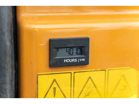 Minigraver 2022 Case CX 12 D (9)