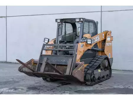 Cargadoras sobre orugas 2017 Case TR 270 (1)