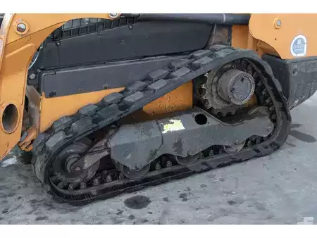 Cargadoras sobre orugas 2017 Case TR 270 (8)