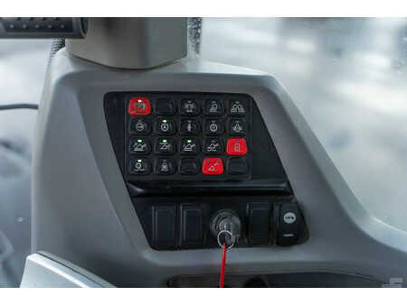 Kerekes rakodó 2017 Case 1121 G Evolution (12)