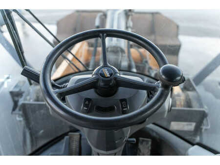 Kerekes rakodó 2017 Case 1121 G Evolution (7)