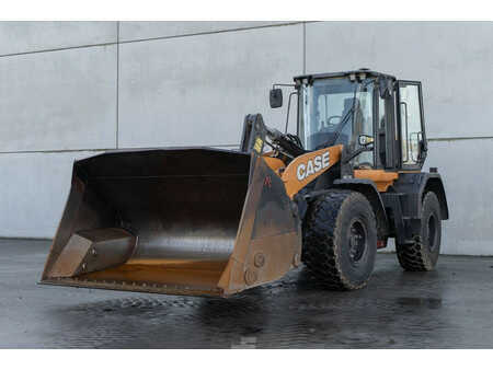 Kerekes rakodó 2018 Case 721 G Evolution (1)