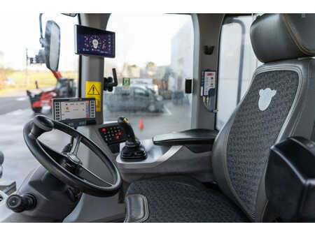 Kerekes rakodó 2018 Case 721 G Evolution (6)