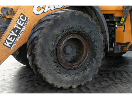 Kerekes rakodó 2018 Case 1121 G Evolution (8)