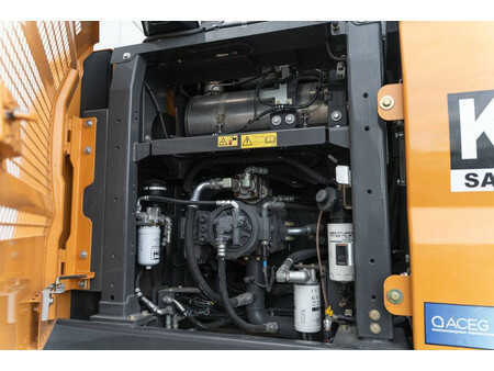 Lánctalpas kotrógép 2022 Case CX 250 E (10)