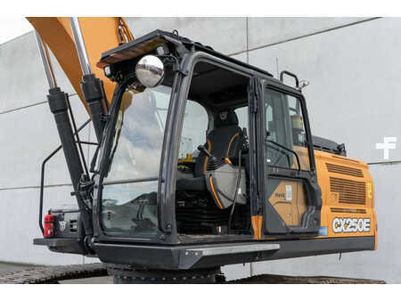 Lánctalpas kotrógép 2022 Case CX 250 E (16)