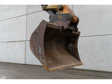 Lánctalpas kotrógép 2022 Case CX 250 E (17)