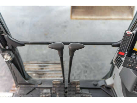 Lánctalpas kotrógép 2022 Case CX 250 E (7)