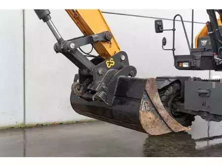 Mobilbagger 2022 Case WX 160 E (18)