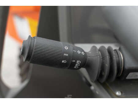 Wywrotki sztywnoramowe 2023 Ausa D 301 AHG (18)