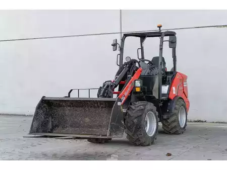 Skrid styr 2023 Manitou MLA 4-50 H (1)